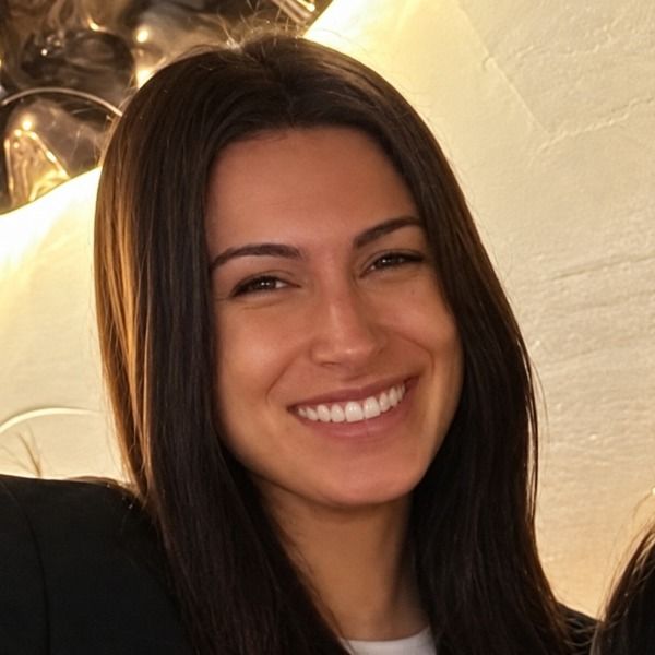 Isaure Cagliero, chargée relation client